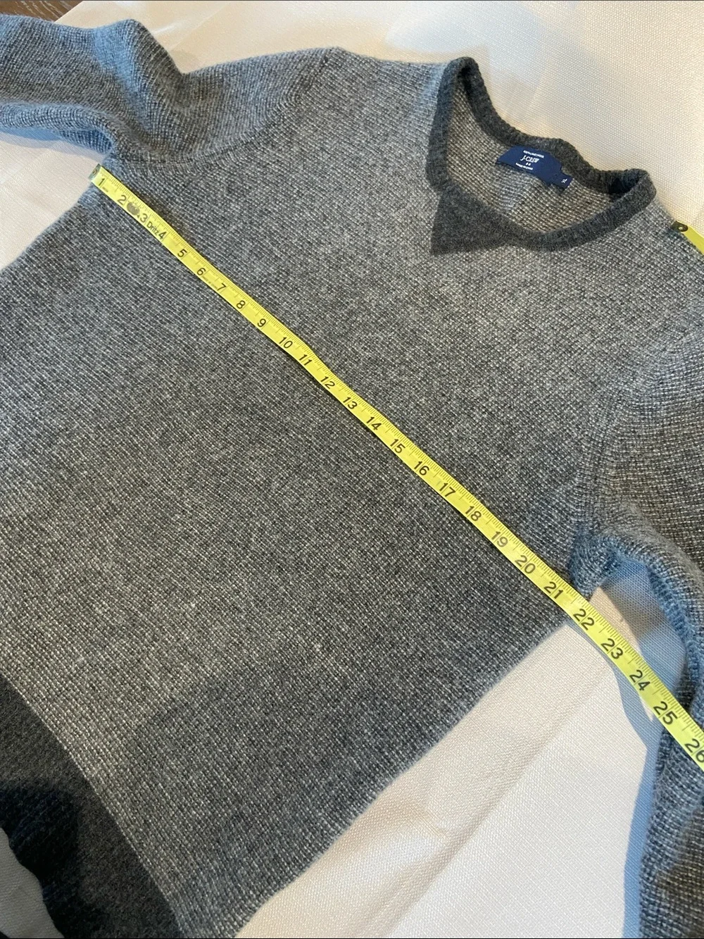 J. Crew Men’s Gray 100% Wool Sweater with Dark Trim. Size XL